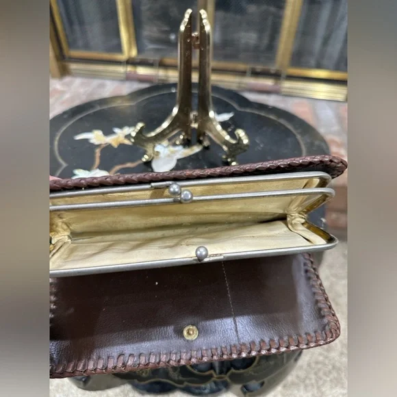 Vintage Tooled Leather Wallet Genuine Calf Kiss Lock Brown 7.5x3.75 - Picture 7 of 11